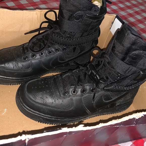 triple black - Picture 2 of 2
